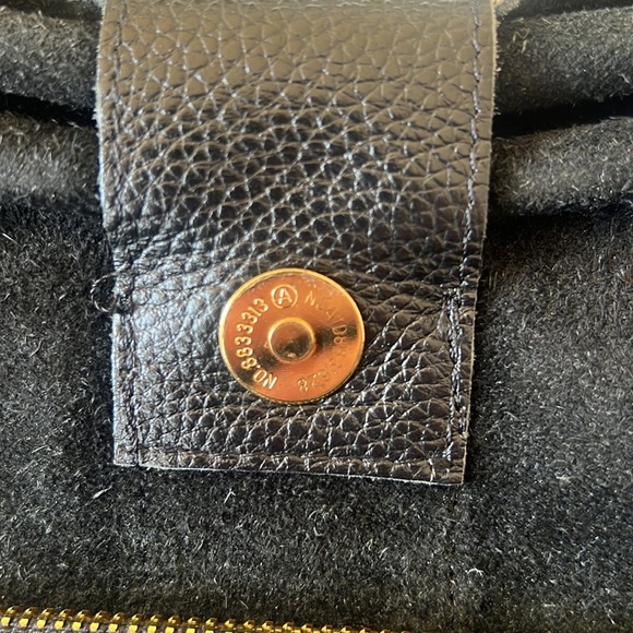 AUTHENTIC PRADA BAG - Picture 4 of 7